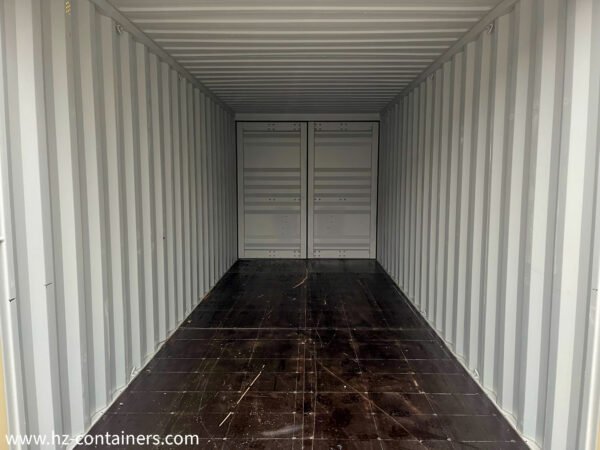 Contenedor de doble puerta de 6 m beige IICL 6, también apto para reequipamiento