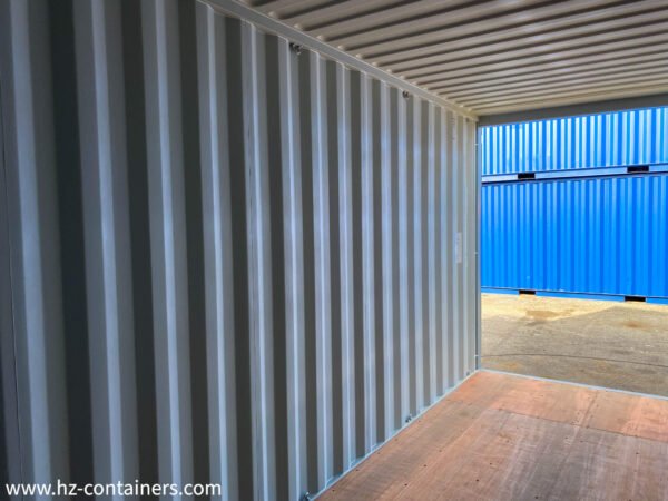 Contenedor de (6m) 20′ High Cube gris nuevo