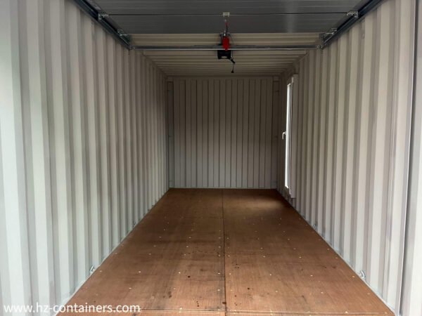 Contenedor marítimo de 20′ con puertas seccionales